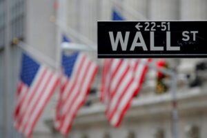 Primeira emissão de títulos verdes rende US$ 2 bilhões.
