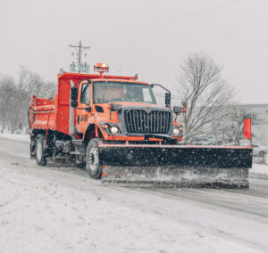 Três cidades dos EUA adotam biodiesel em caminhões de neve como solução para a decarbonização
