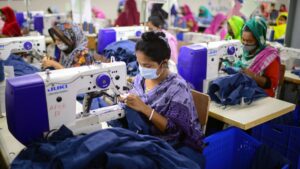Parlamento francês avança na legislação contra poluição da moda rápida